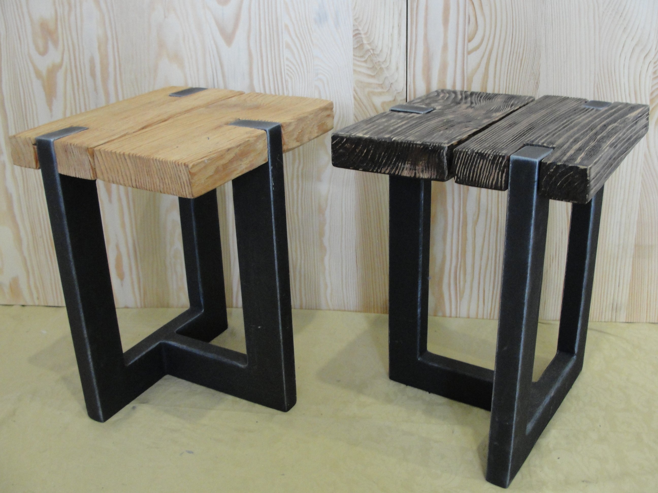 Табурет MS-T-02